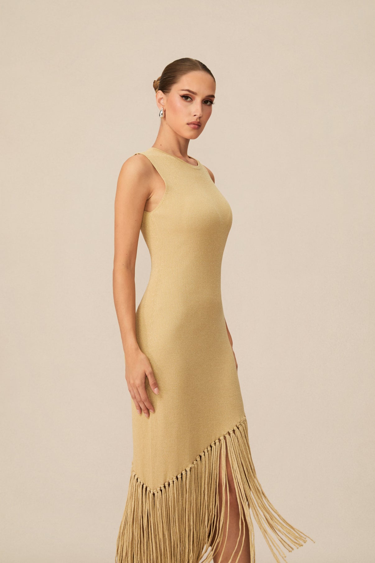 Vestido Doradal Flecos